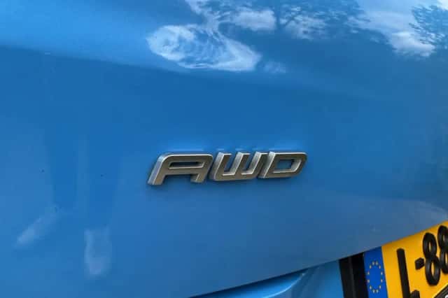 Ford Mustang Mach-E (2021) thumbnail 9