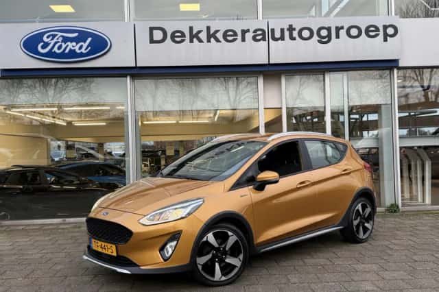 Ford Fiesta (2018) thumbnail 2