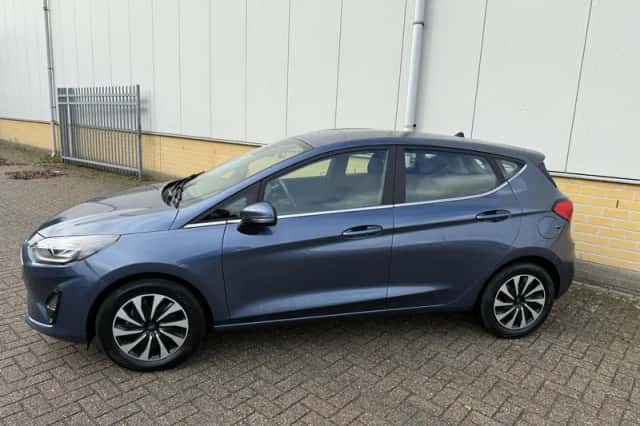Ford Fiesta (2023) thumbnail 2