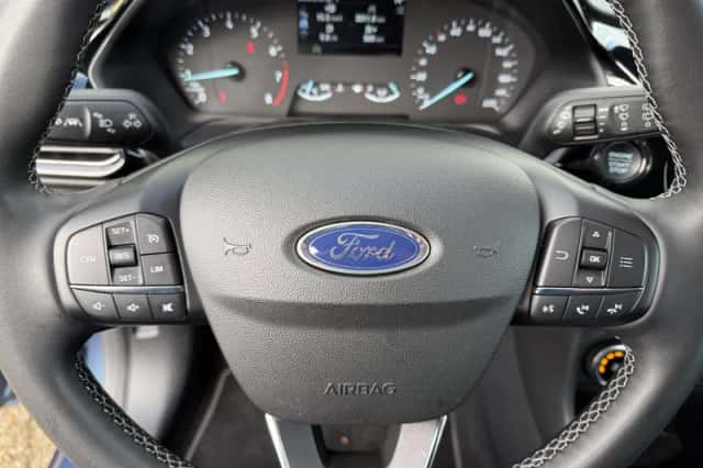 Ford Fiesta (2023) thumbnail 16