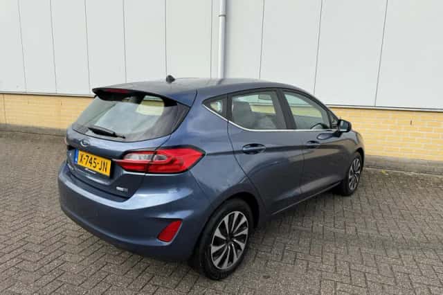 Ford Fiesta (2023) thumbnail 4