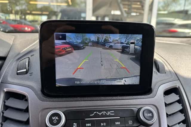 Ford Transit Connect (2022) thumbnail 14