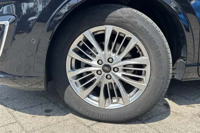 Ford Kuga (2022) thumbnail 5