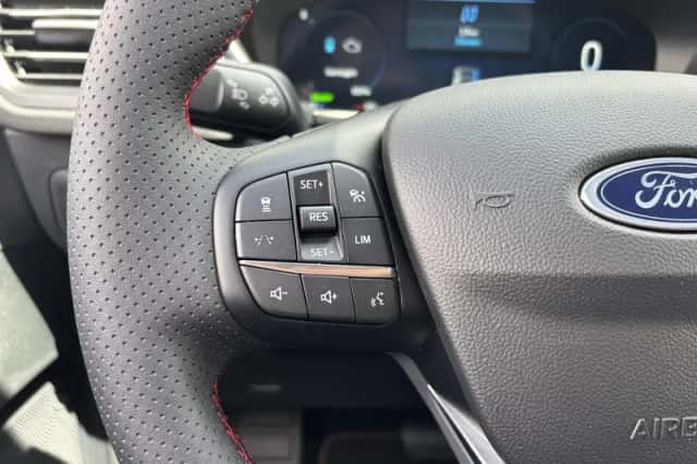 Ford Kuga (2026) thumbnail 4