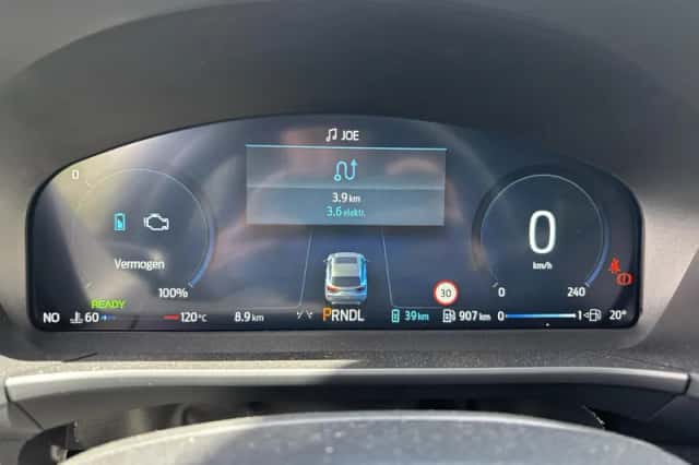 Ford Kuga (2026) thumbnail 5