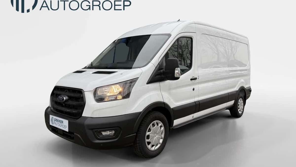 Ford Transit (2024) — foto 1