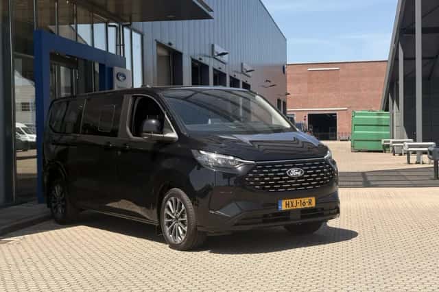 Ford Transit Custom (2025) thumbnail 4