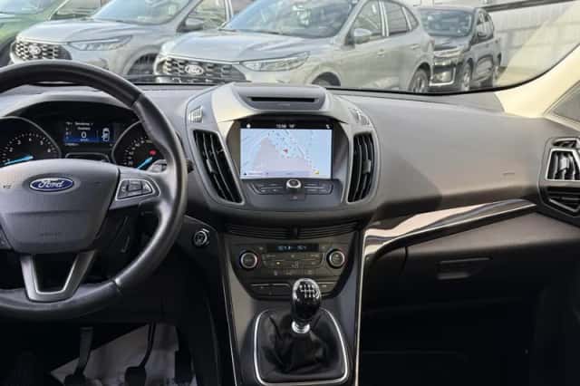 Ford Kuga (2019) thumbnail 14