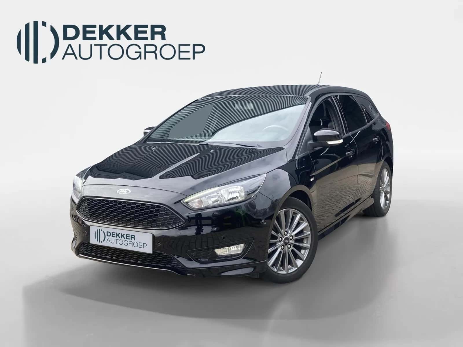 Ford Focus (2018) — foto 1