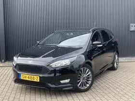 Ford Focus (2018) thumbnail 2