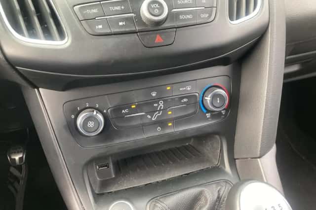 Ford Focus (2018) thumbnail 18