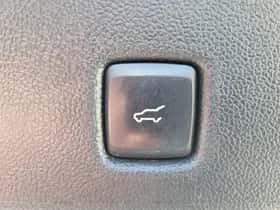Ford Kuga (2023) thumbnail 12
