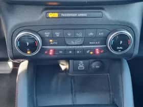 Ford Kuga (2023) thumbnail 22