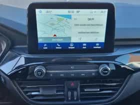 Ford Kuga (2023) thumbnail 23