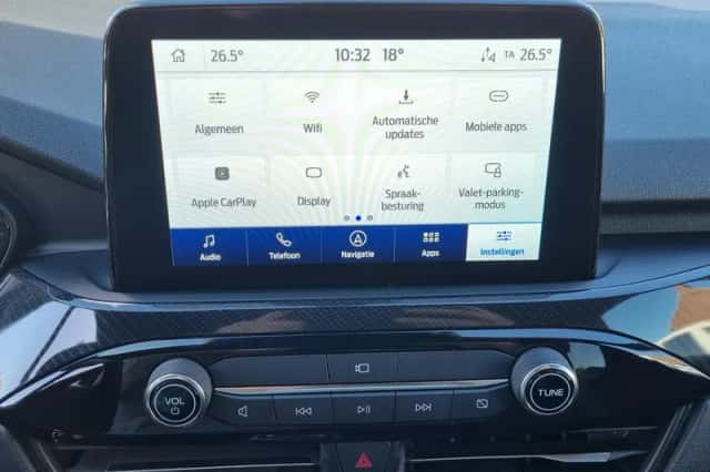 Ford Kuga (2023) thumbnail 25