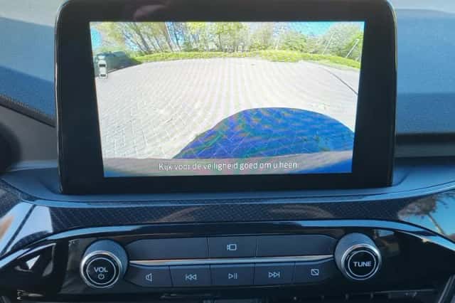 Ford Kuga (2023) thumbnail 27