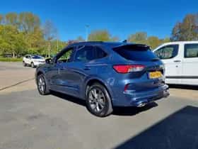Ford Kuga (2023) thumbnail 5