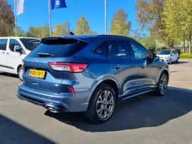 Ford Kuga (2023) thumbnail 7