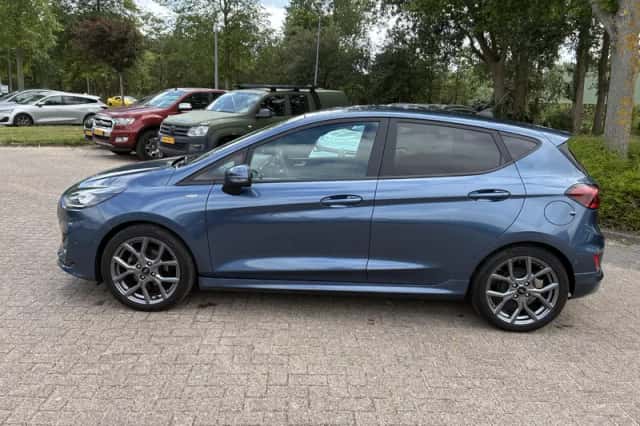 Ford Fiesta (2023) thumbnail 4