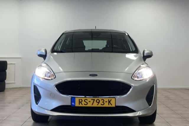 Ford Fiesta (2018) thumbnail 3