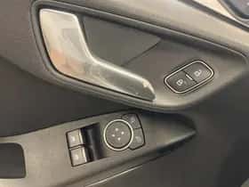 Ford Fiesta (2018) thumbnail 10