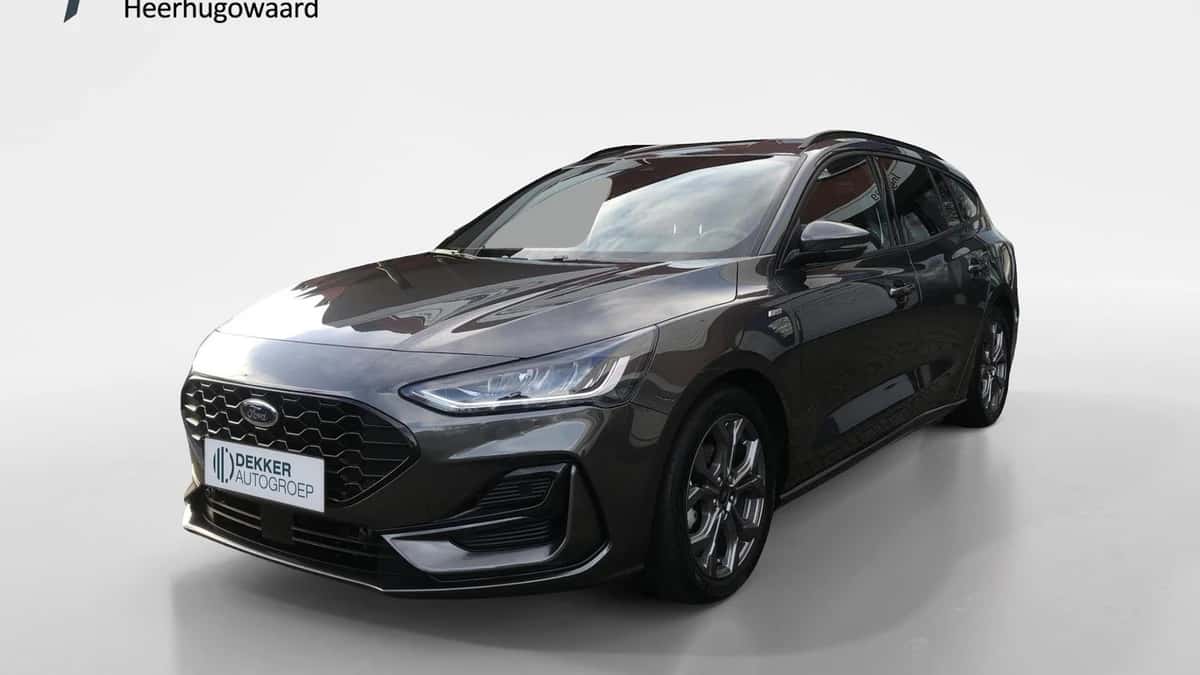 Ford Focus (2023) — foto 1