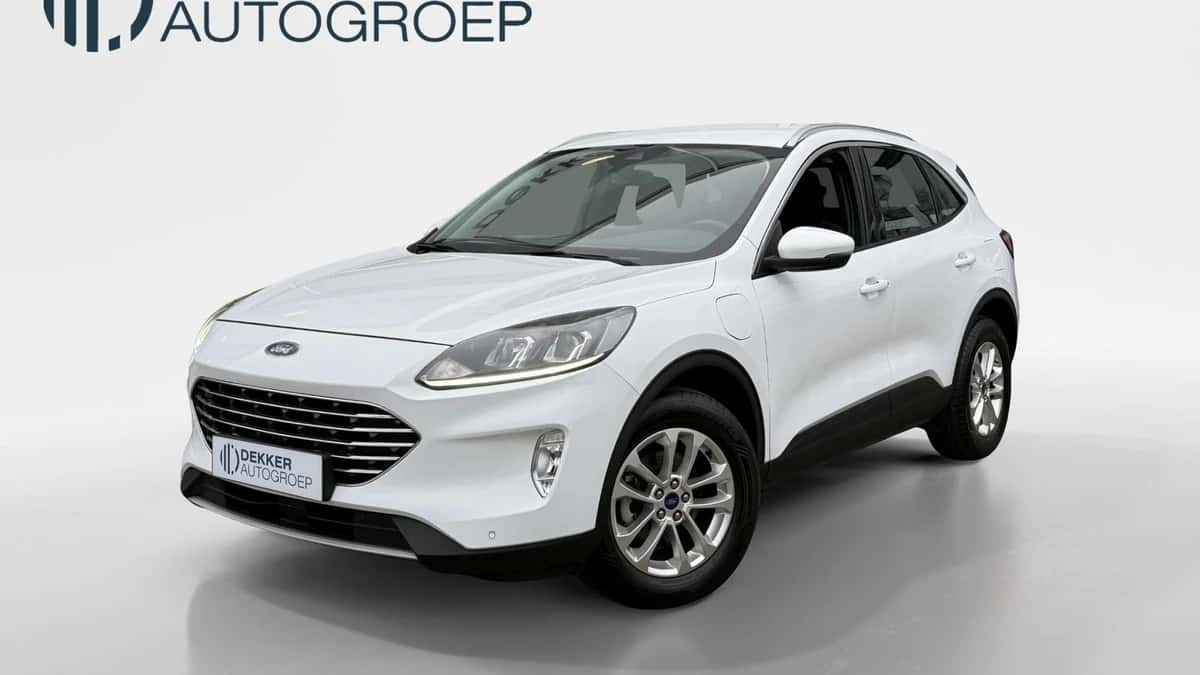 Ford Kuga (2021) — foto 1
