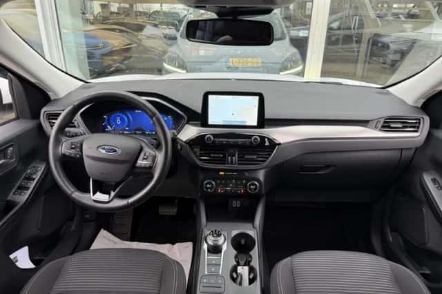 Ford Kuga (2021) thumbnail 28