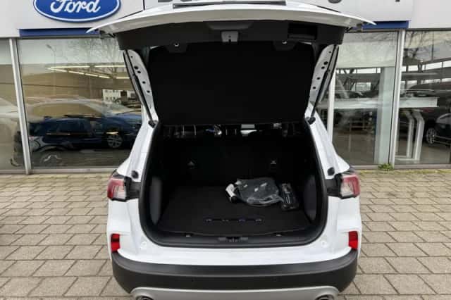 Ford Kuga (2021) thumbnail 29