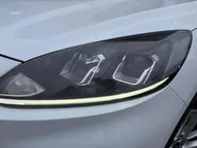 Ford Kuga (2021) thumbnail 5