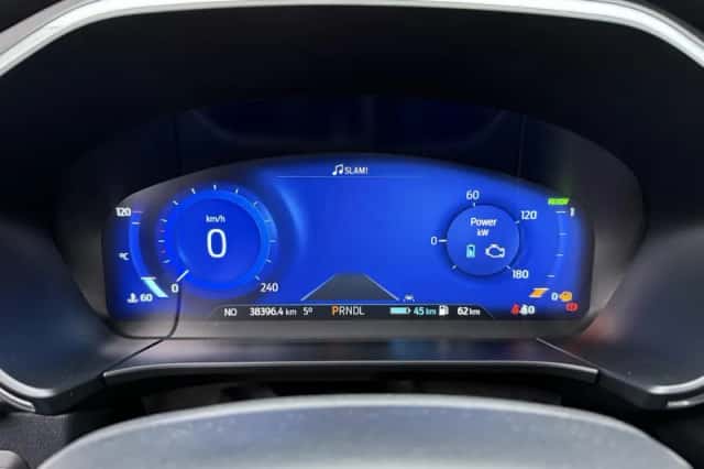 Ford Kuga (2021) thumbnail 7