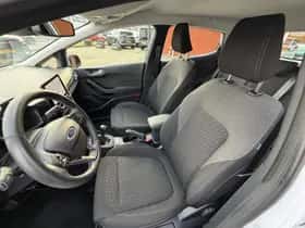 Ford Fiesta (2022) thumbnail 13