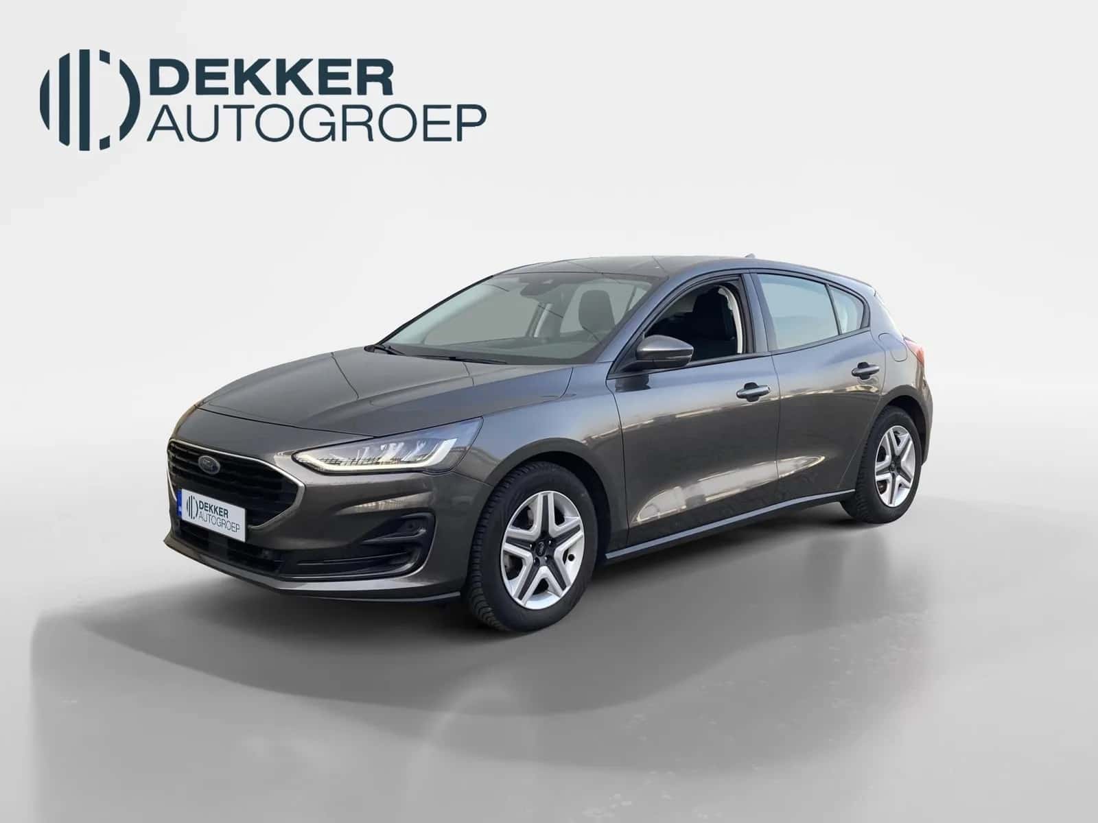 Ford Focus (2022) — foto 1