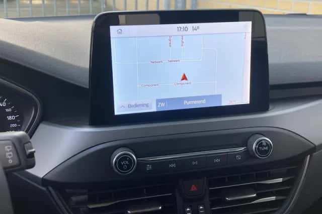 Ford Focus (2022) thumbnail 11