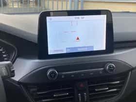 Ford Focus (2022) thumbnail 11