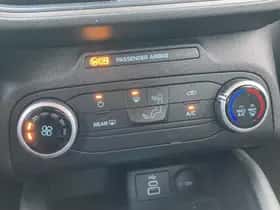 Ford Focus (2022) thumbnail 15