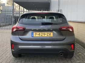 Ford Focus (2022) thumbnail 6