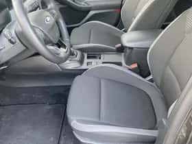 Ford Focus (2022) thumbnail 8