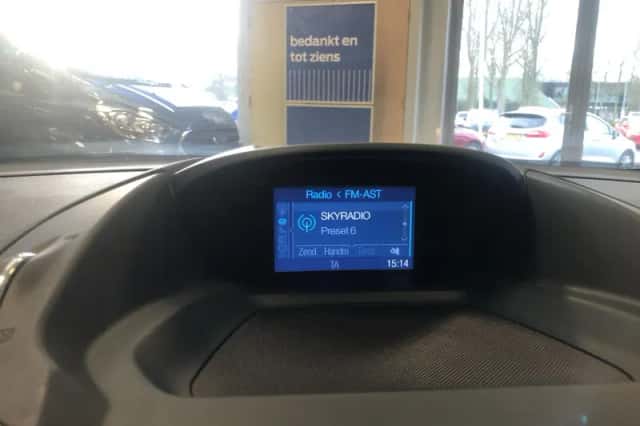 Ford Grand C-Max (2013) thumbnail 13