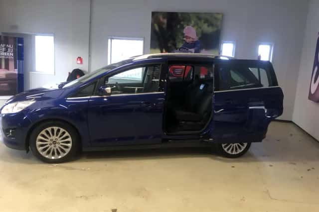 Ford Grand C-Max (2013) thumbnail 7