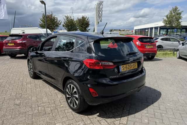 Ford Fiesta (2023) thumbnail 4