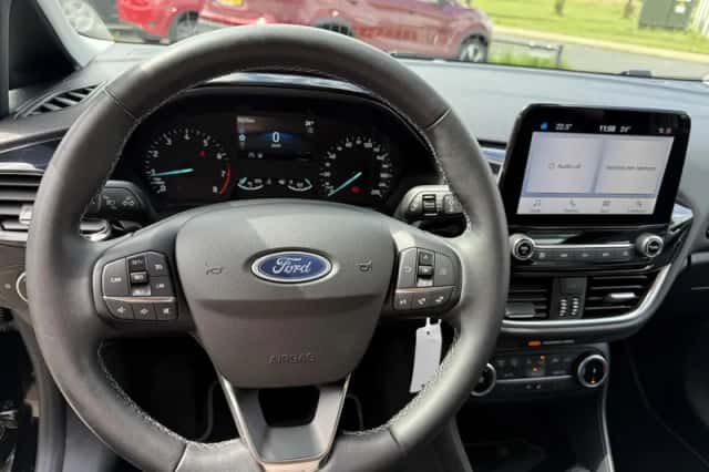 Ford Fiesta (2023) thumbnail 8