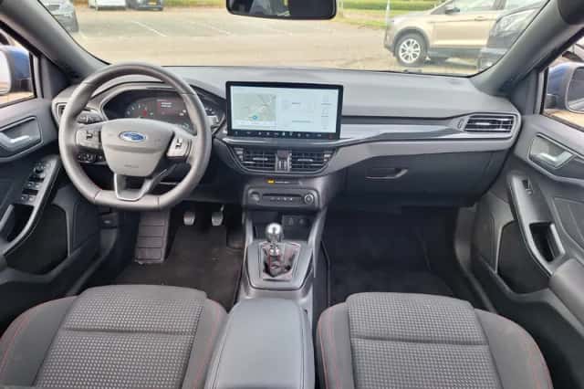 Ford Focus (2023) thumbnail 14