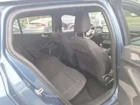 Ford Focus (2023) thumbnail 18