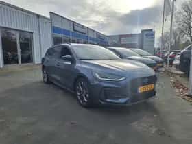 Ford Focus (2023) thumbnail 4