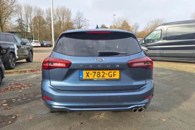 Ford Focus (2023) thumbnail 8