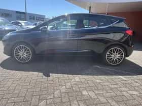 Ford Fiesta (2023) thumbnail 4