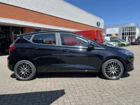 Ford Fiesta (2023) thumbnail 8