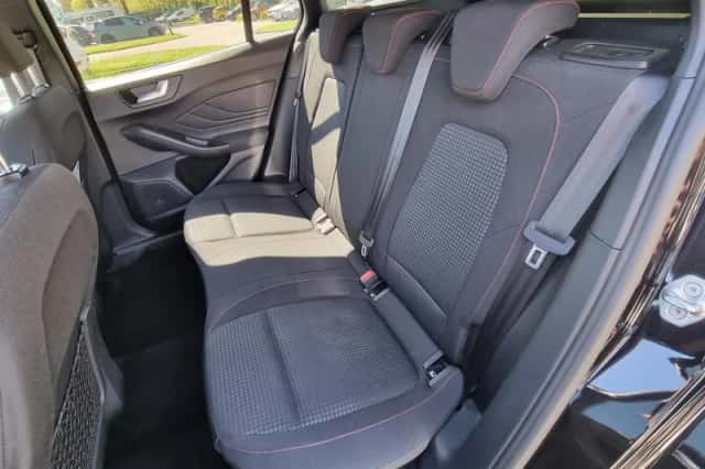 Ford Focus (2023) thumbnail 13