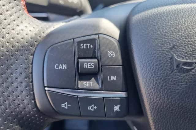Ford Focus (2023) thumbnail 17